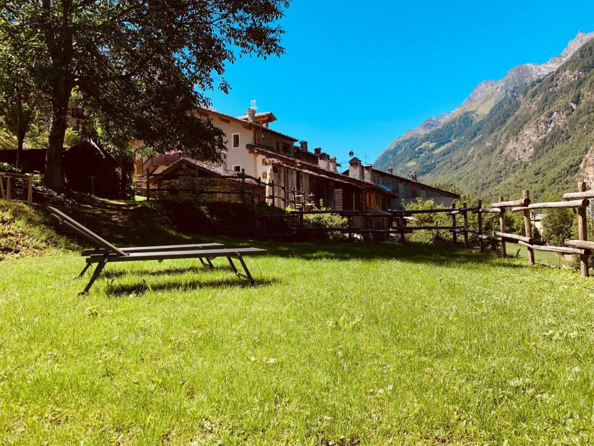 Petit Calin - Le Four Des Alpes Apartment Rhemes-Saint-Georges Exterior photo